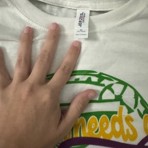 Mama needs a MardiRita tshirt - Picture 3 of 3